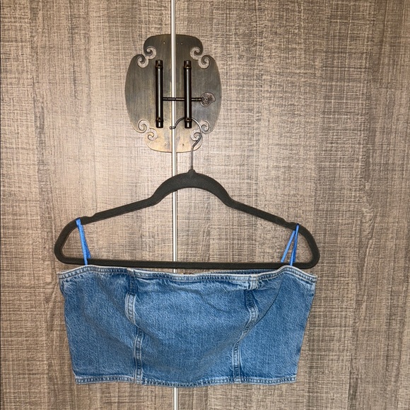 Zara Tops - Blue Denim Crop Top‎